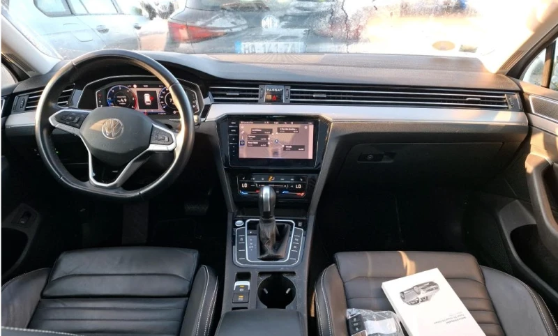 VW Passat 2.0 TDI DSG, снимка 12 - Автомобили и джипове - 53282318