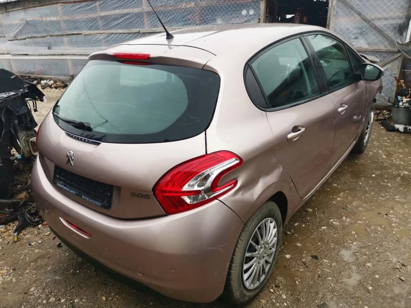 Peugeot 208 1.4hdi, снимка 1 - Автомобили и джипове - 28368567