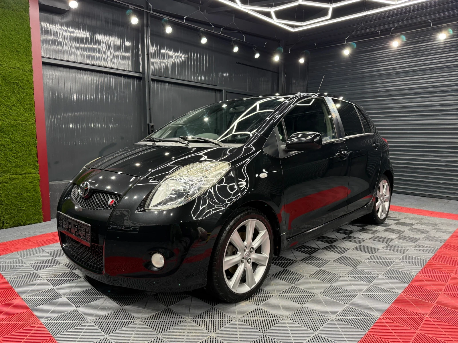 Toyota Yaris 1.8TS 133hp, снимка 1