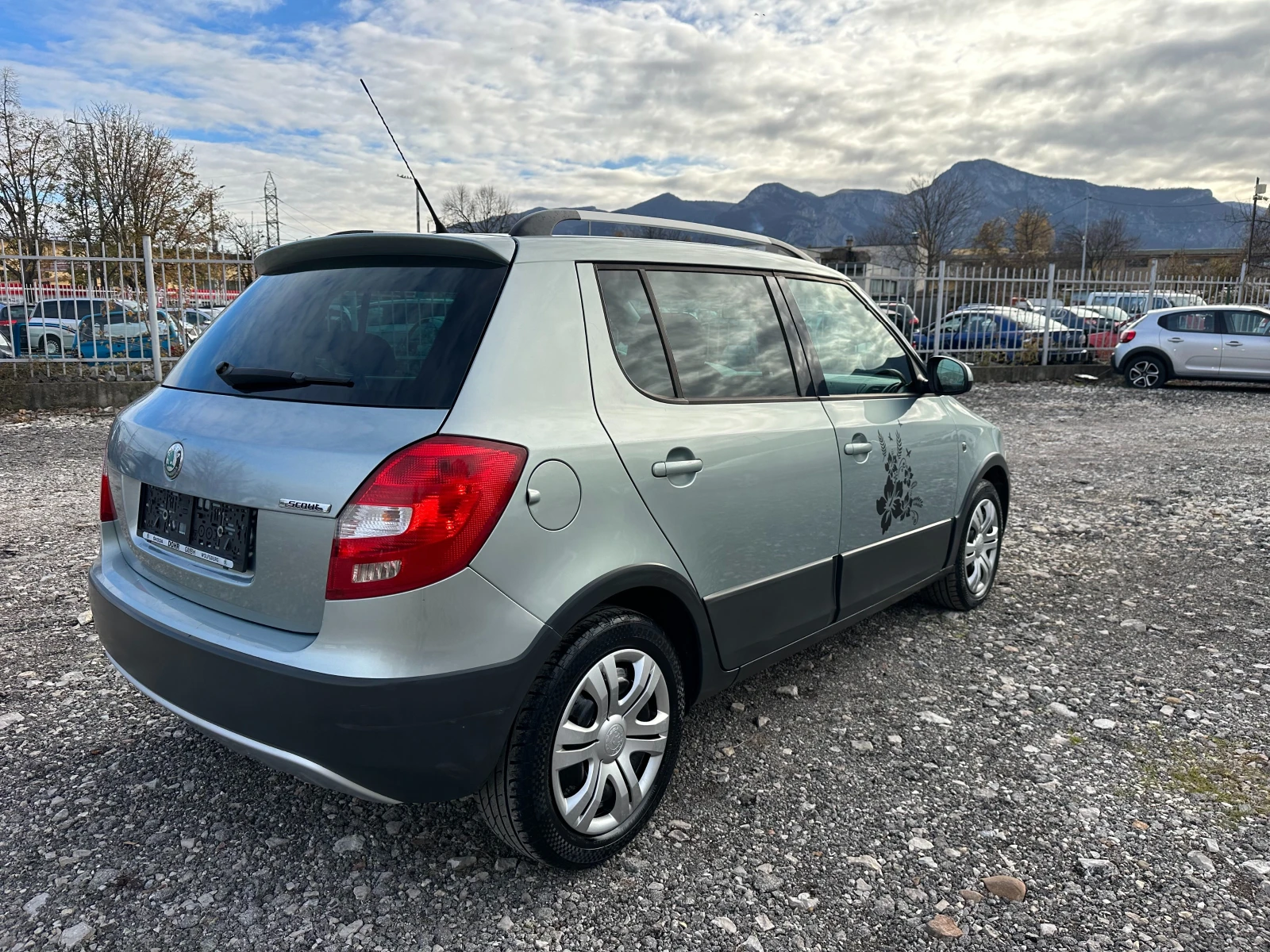 Skoda Fabia 1.2TSI 86kc FACE SCOUT - изображение 5