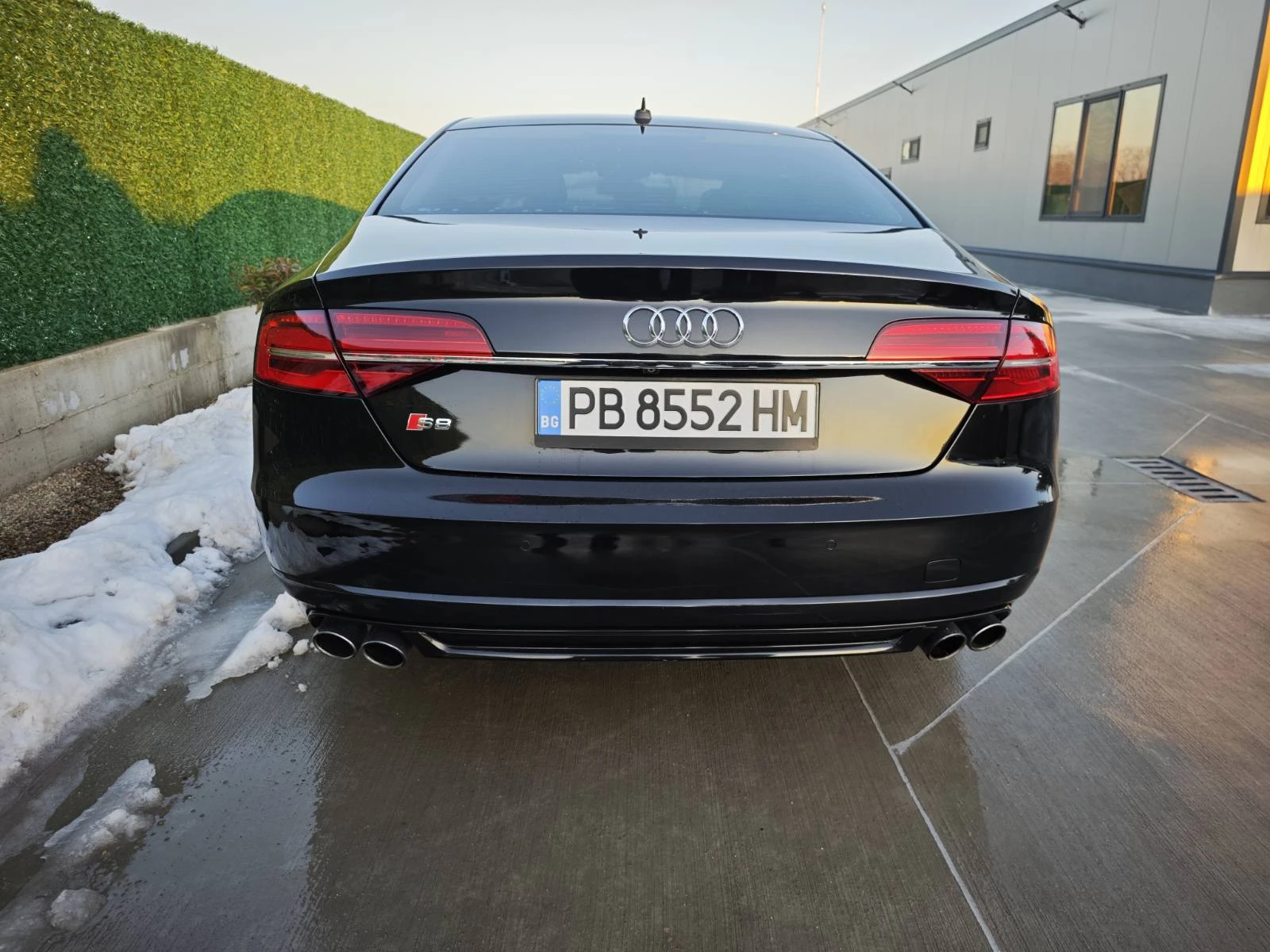 Audi A8 s8 - изображение 3