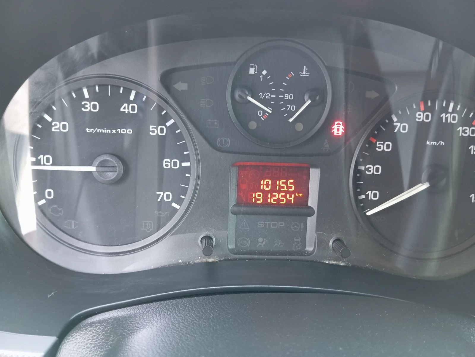 Peugeot Partner 1.6 hdi ЛИЗИНГ  - изображение 10