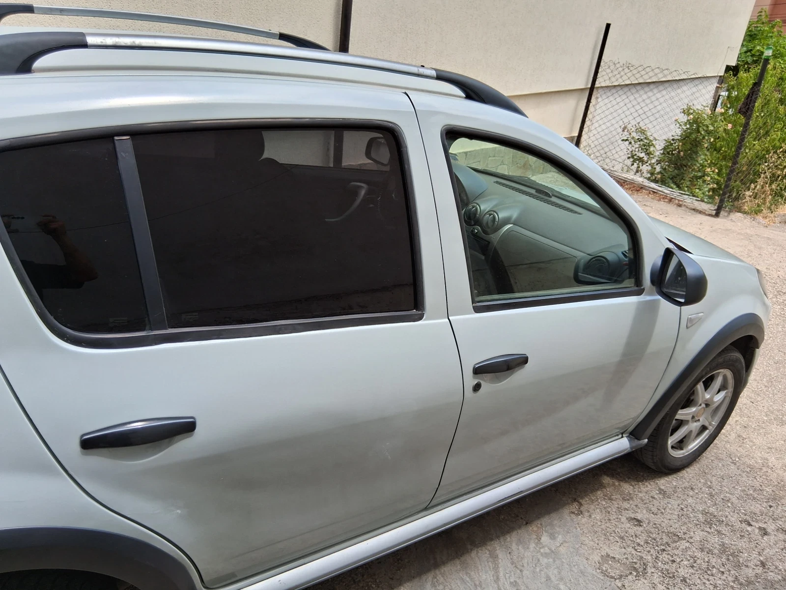 Dacia Sandero  1.6 benzin gas - изображение 7