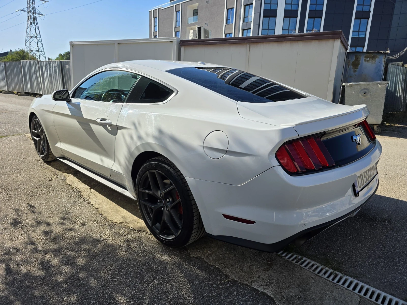 Ford Mustang Premium  - изображение 7