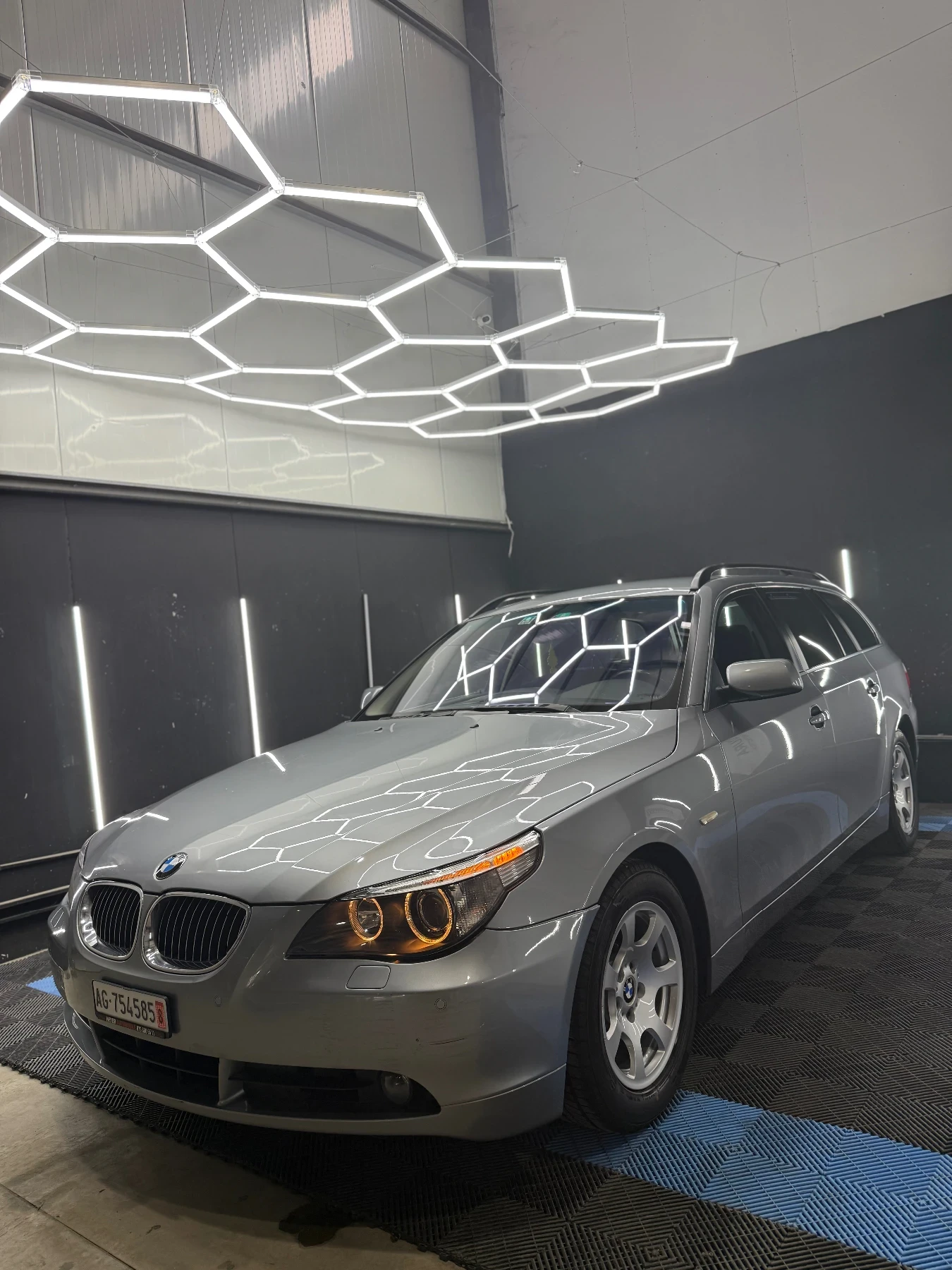 BMW 525 i   | Mobile.bg   1