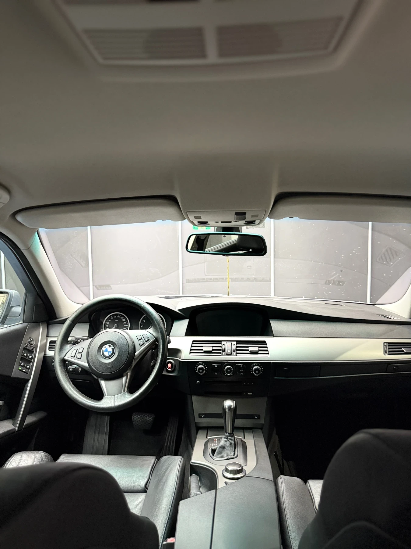 BMW 525 i   | Mobile.bg   12