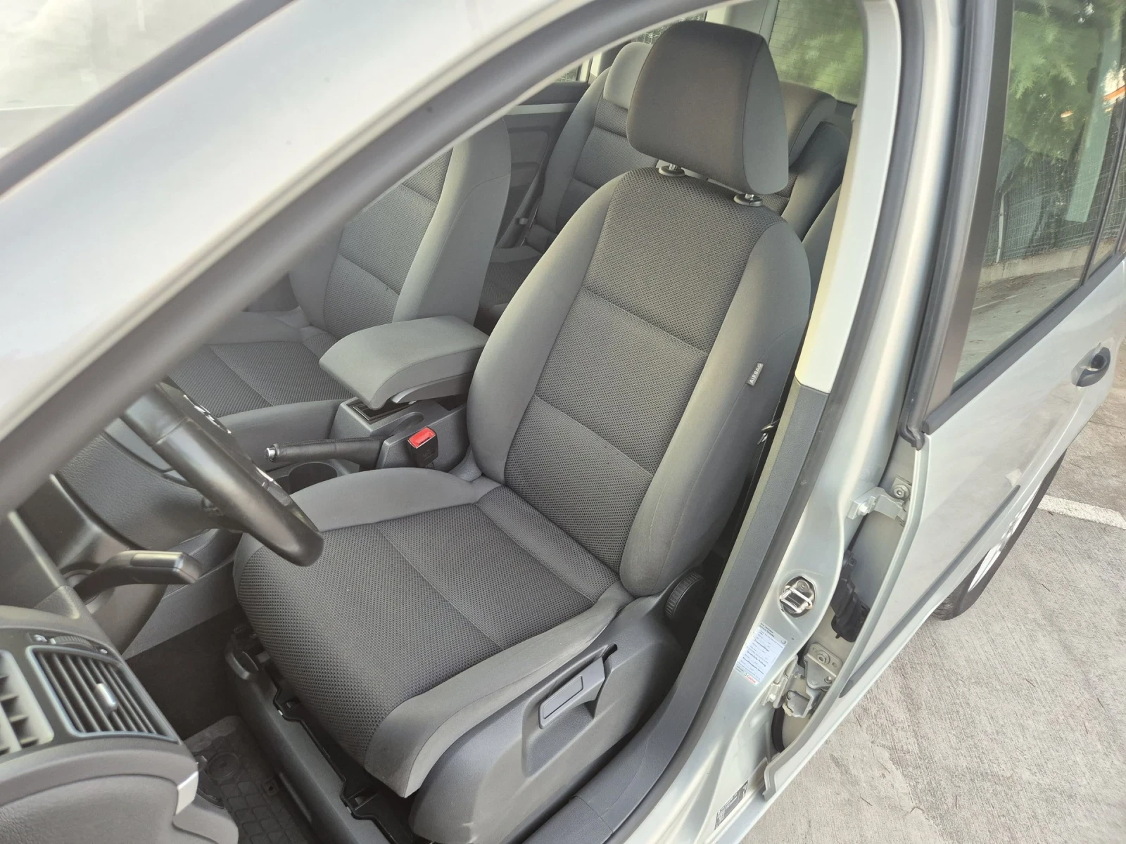 VW Touran 1.6TDI* TOP* HIGHLINE*  | Mobile.bg   10