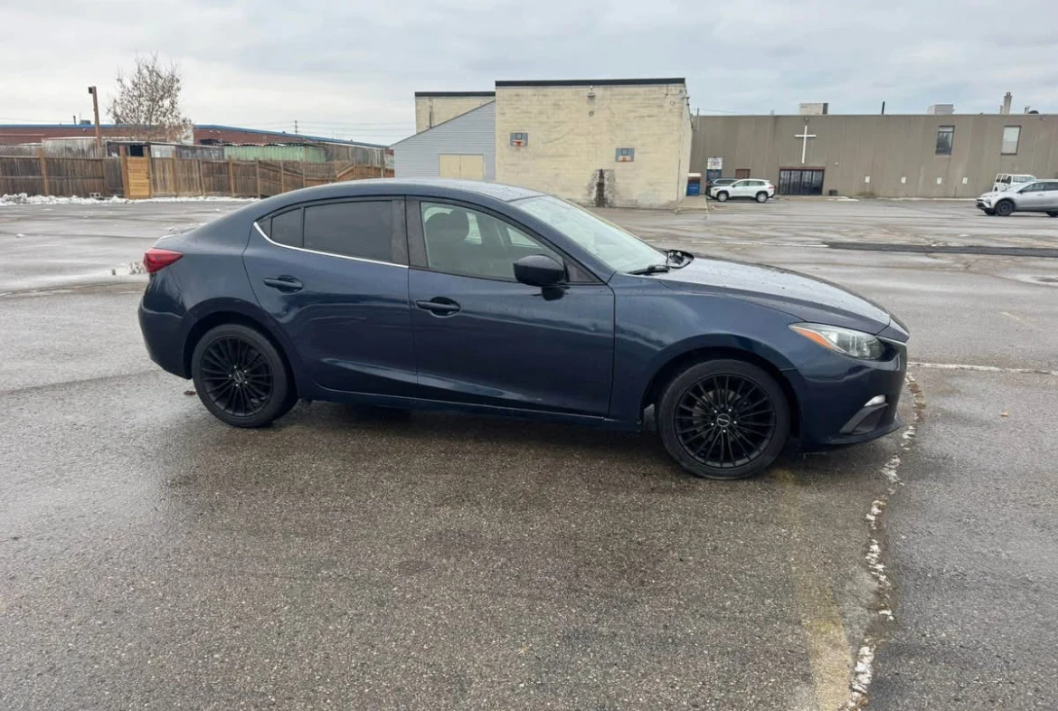 Mazda 3 АВТОМАТИК * * CARFAX * * АВТО КРЕДИТ * *  - изображение 7