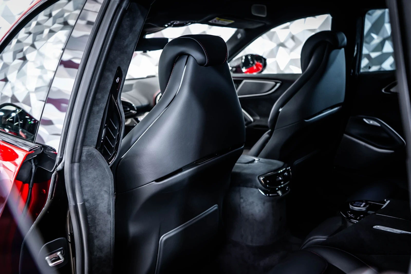 Ferrari Purosangue Rosso Corsa | Mobile.bg � ����������� 11