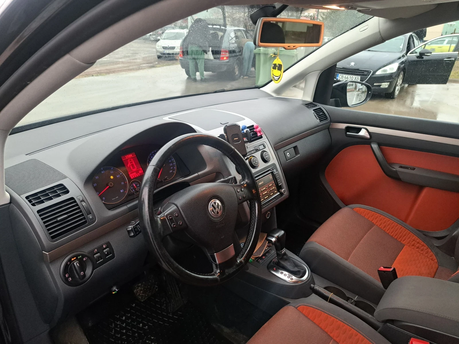 VW Touran CROSS 1.4 170к.с. - изображение 8