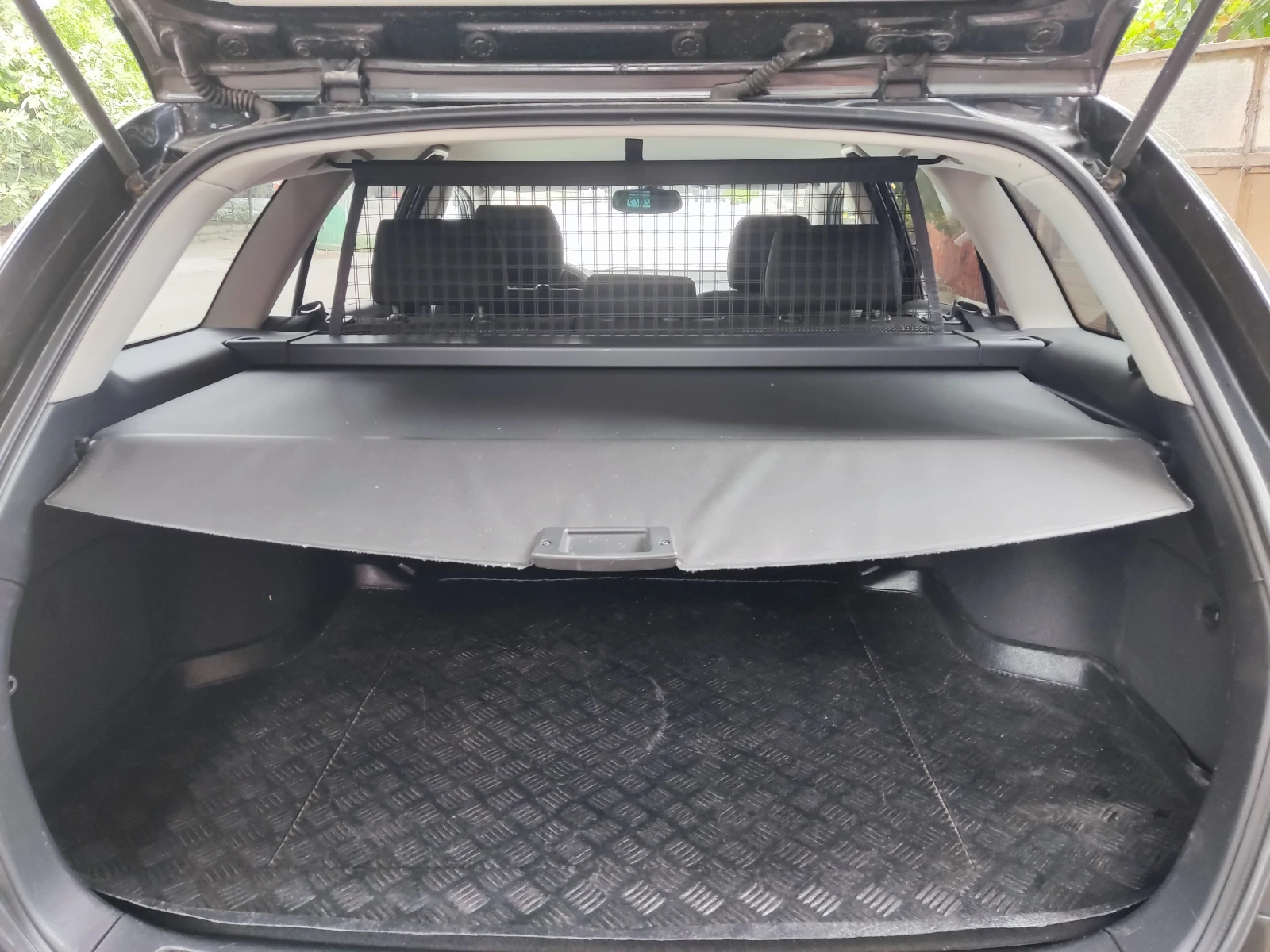 Toyota Avensis, снимка 11 - Автомобили и джипове - 53932933