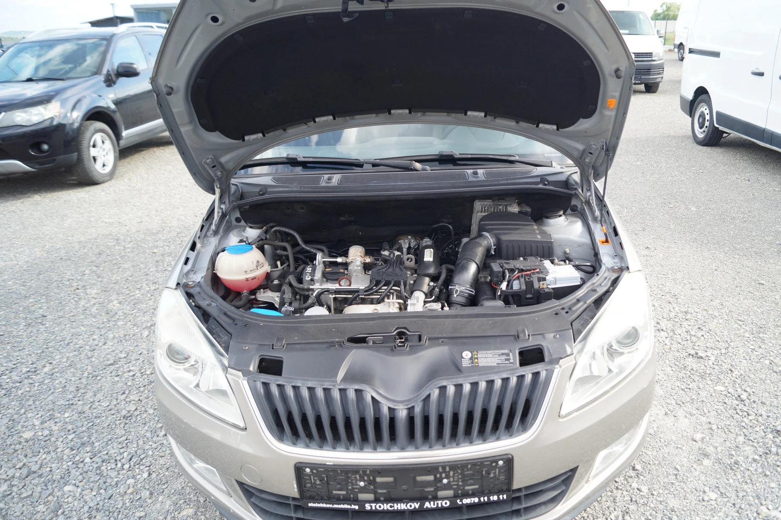 Skoda Roomster, снимка 15 - Автомобили и джипове - 54597112