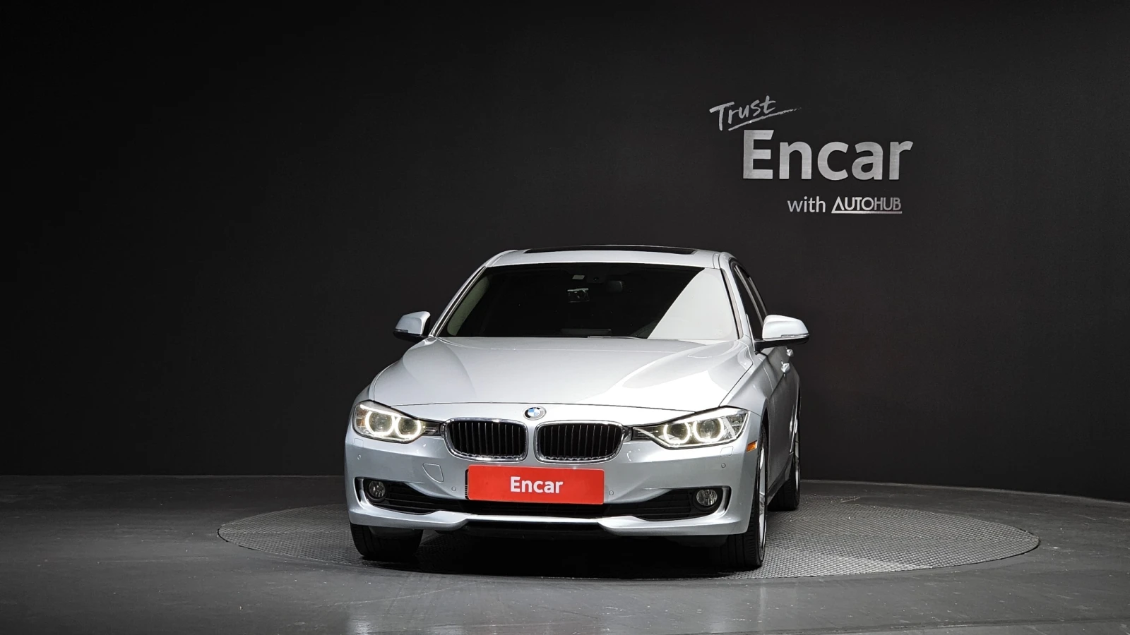 BMW 320 320d | NAVI | КОЖА | ШИБЕДАХ | ПОДГРЕВ, снимка 3 - Автомобили и джипове - 54798749