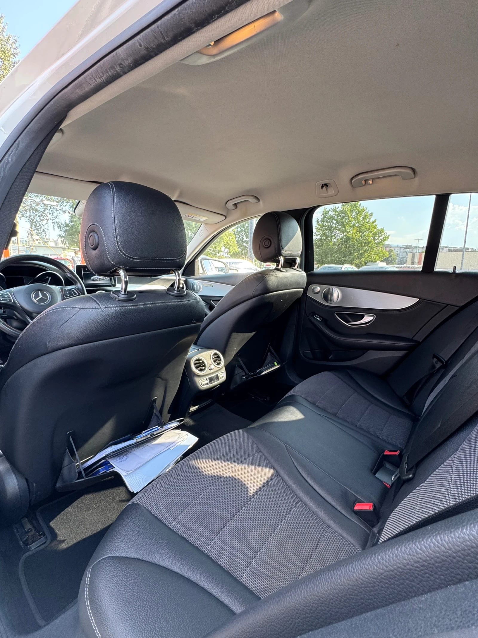 Mercedes-Benz C 200, снимка 4 - Автомобили и джипове - 55054241