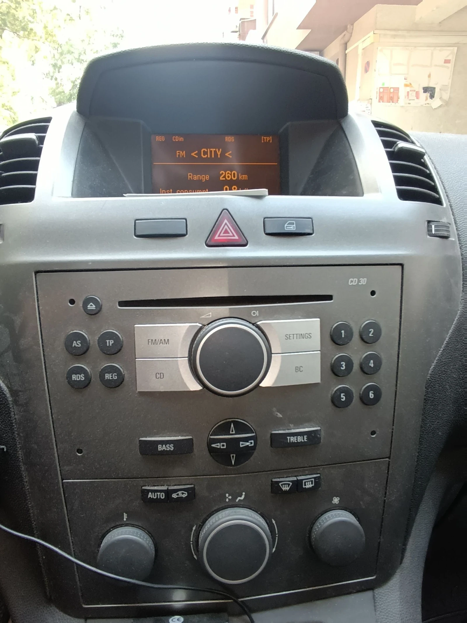 Opel Zafira В, снимка 12 - Автомобили и джипове - 55139291