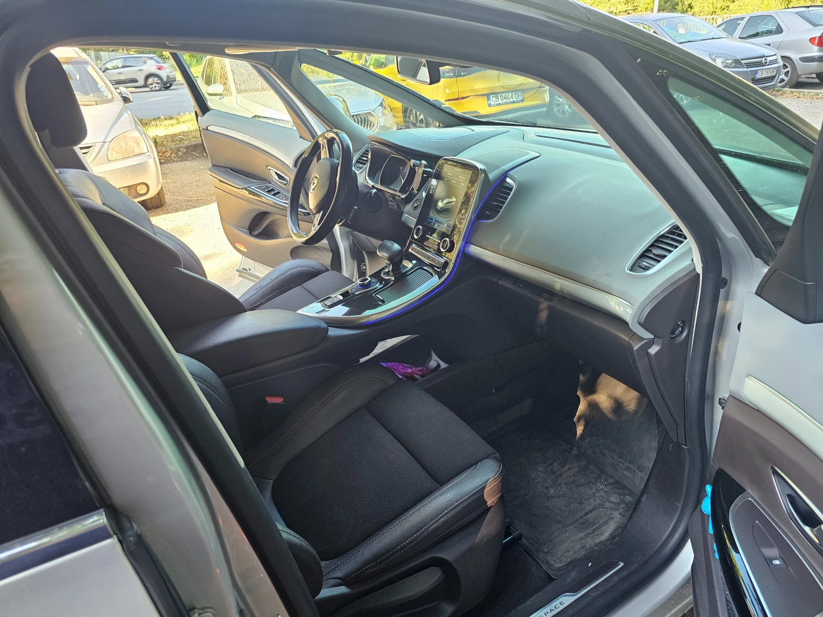 Renault Espace, снимка 9 - Автомобили и джипове - 55606888