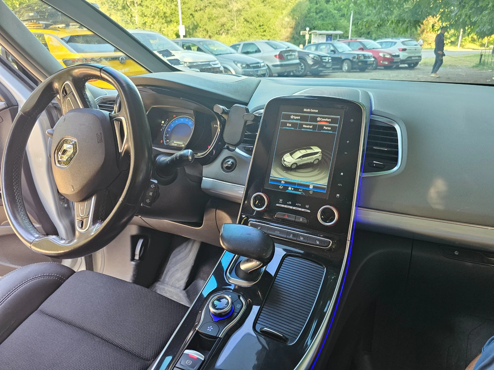 Renault Espace, снимка 8 - Автомобили и джипове - 55606888