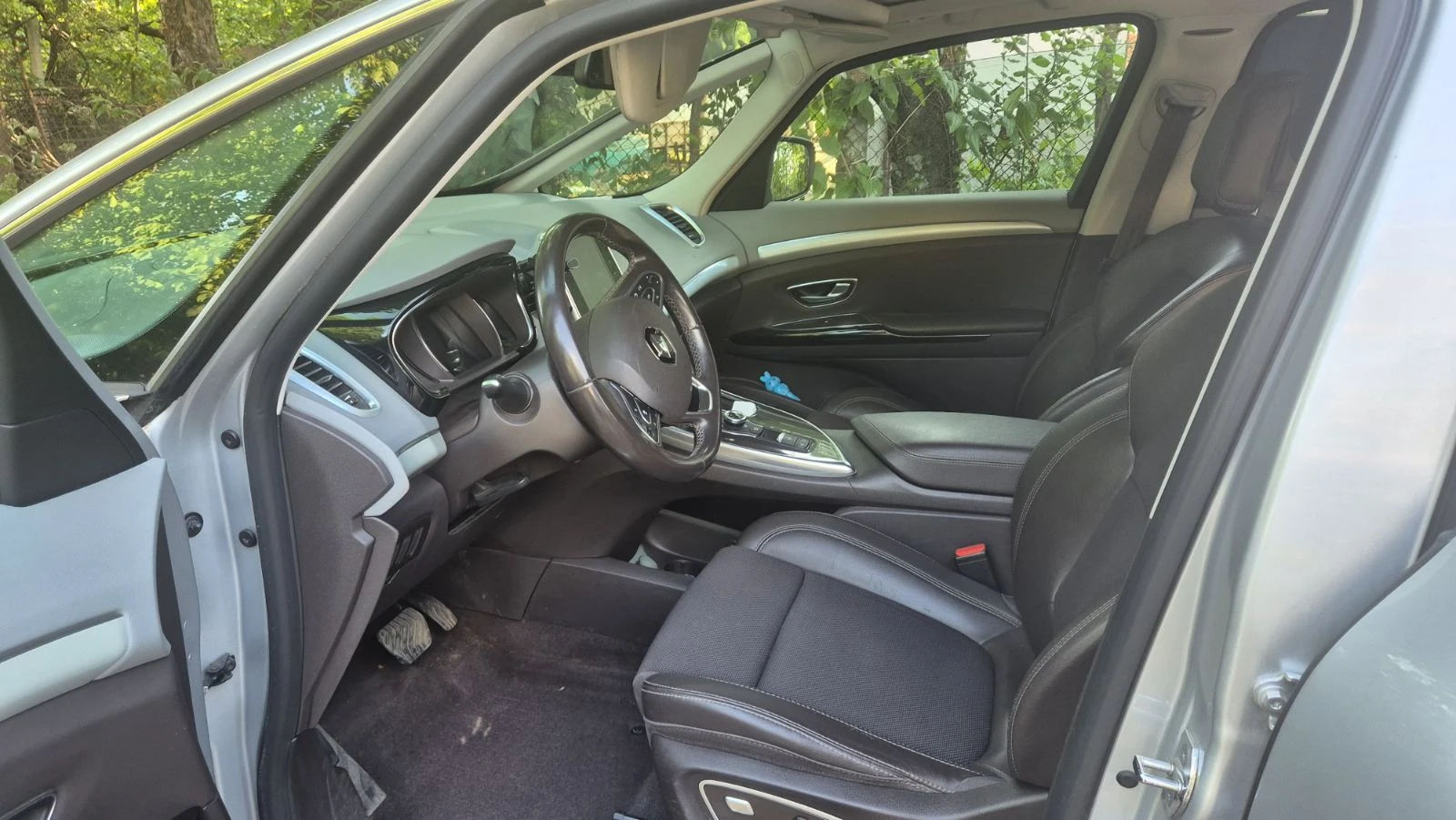Renault Espace, снимка 15 - Автомобили и джипове - 55606888
