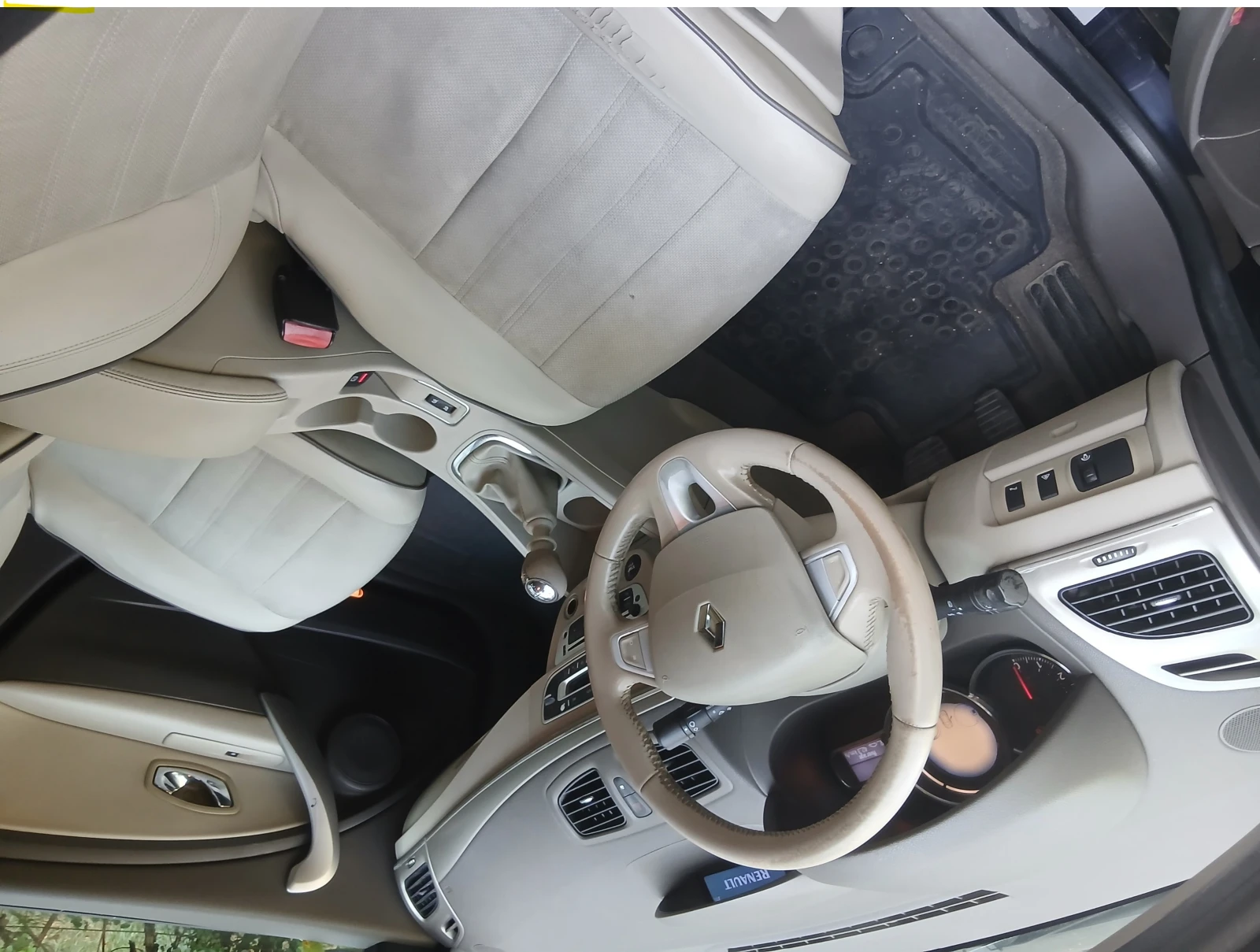 Renault Fluence | Mobile.bg � ����������� 3