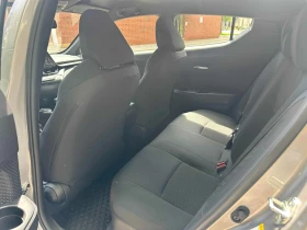 Toyota C-HR FWD * CARFAX * АВТО КРЕДИТ * , снимка 8