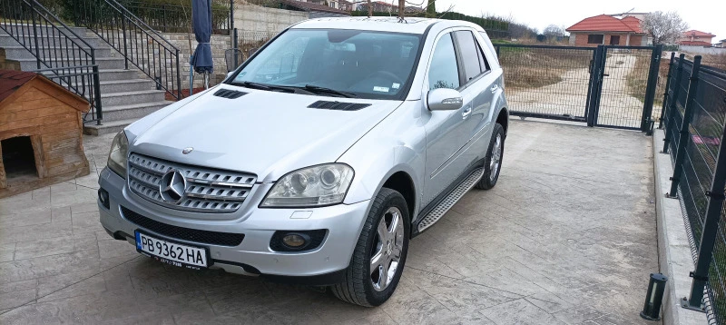 Mercedes-Benz ML 320 CDI, снимка 4 - Автомобили и джипове - 47367734