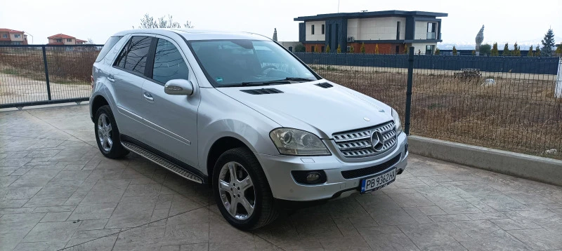 Mercedes-Benz ML 320 CDI, снимка 3 - Автомобили и джипове - 47367734