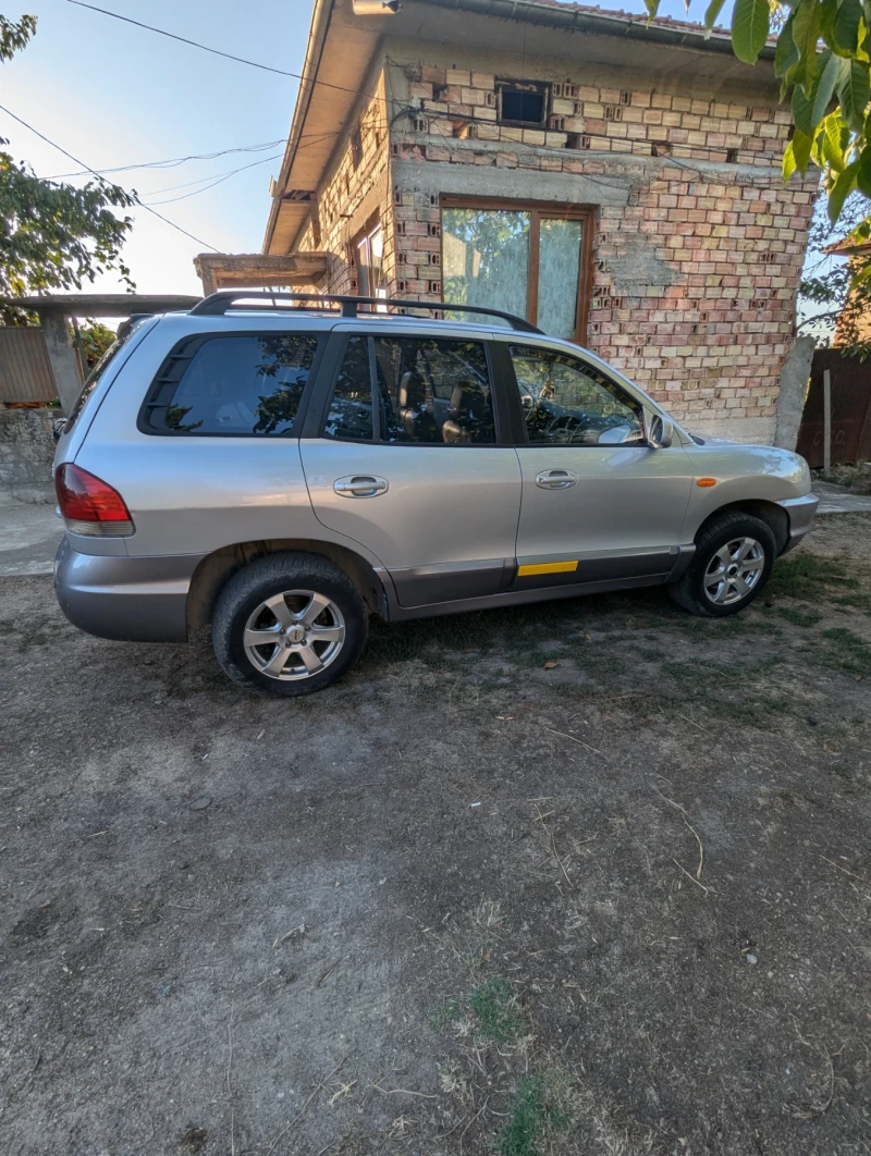 Hyundai Santa fe, снимка 3 - Автомобили и джипове - 48196136