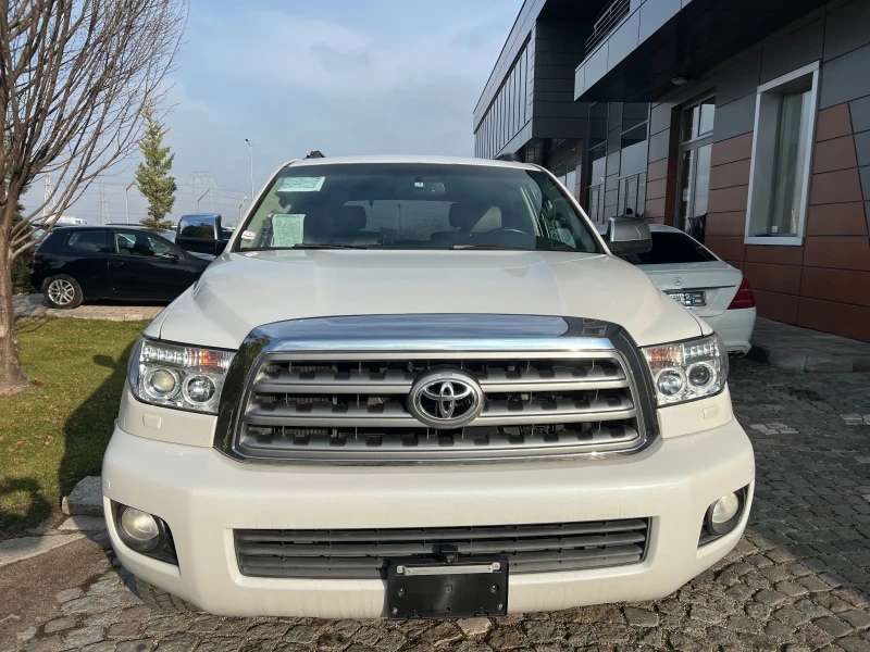 Toyota Sequoia 5.7 Platinum, снимка 2 - Автомобили и джипове - 48452902