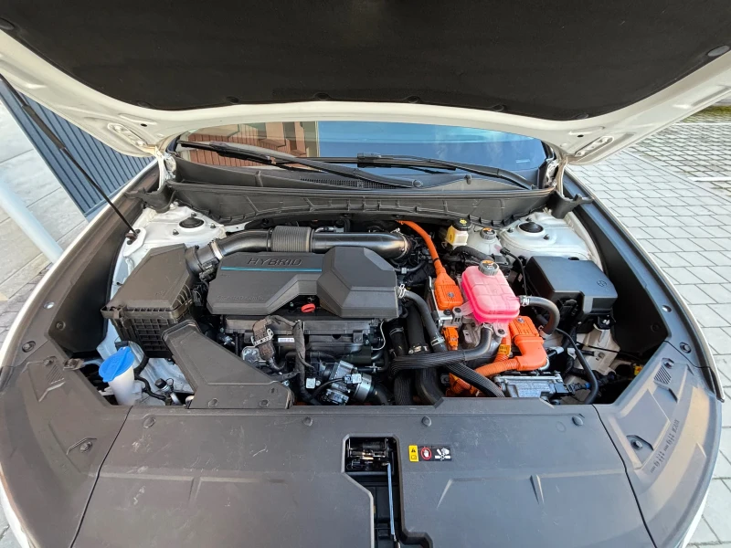 Hyundai Tucson 1, 6 T-GDI HYBRID Executive, снимка 15 - Автомобили и джипове - 52592709