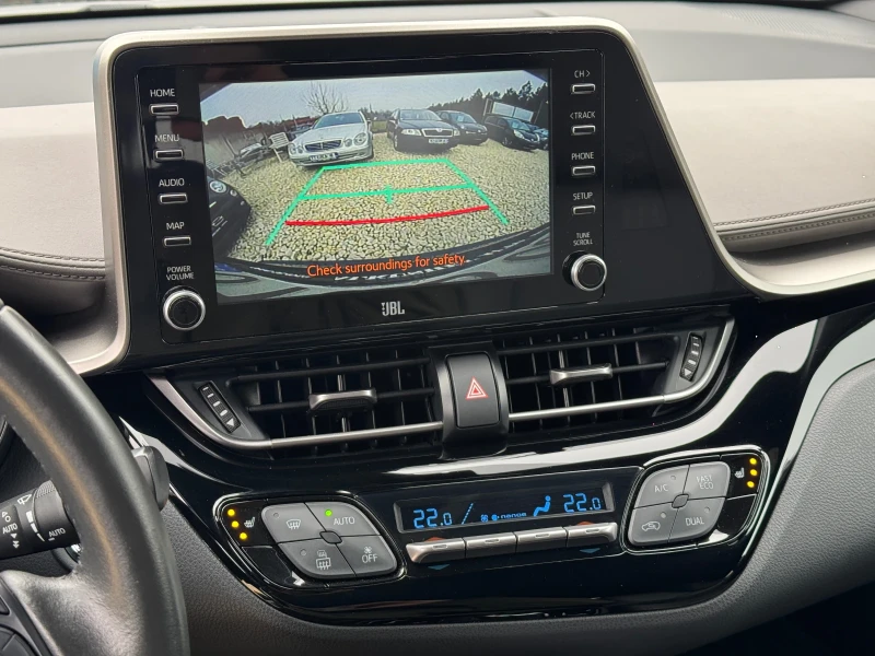 Toyota C-HR 1.8 Hybrid Lounge , снимка 14 - Автомобили и джипове - 53389561