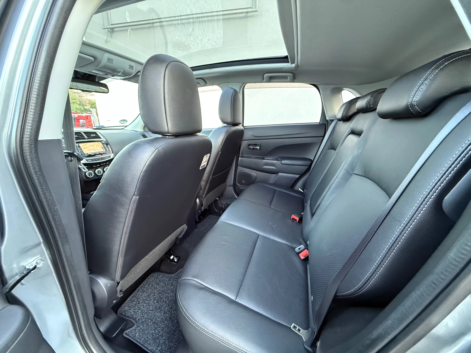 Mitsubishi ASX 2.2DI-D AUTOMATIC FULL OPTIONS - изображение 9