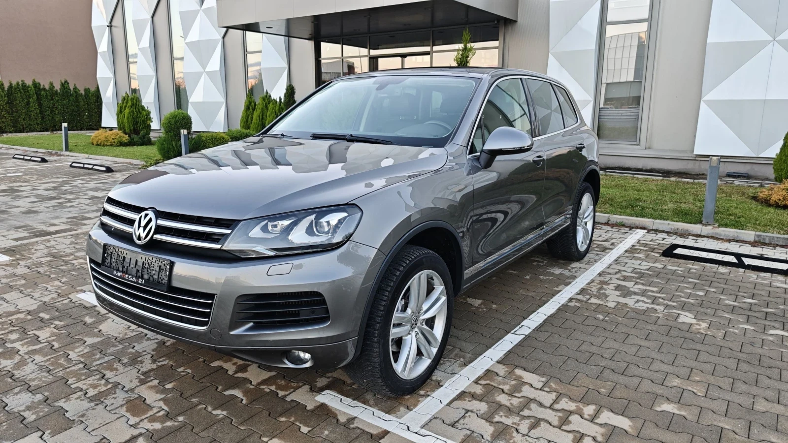 VW Touareg 3.0TDI 240kc.4x4  | Mobile.bg   1