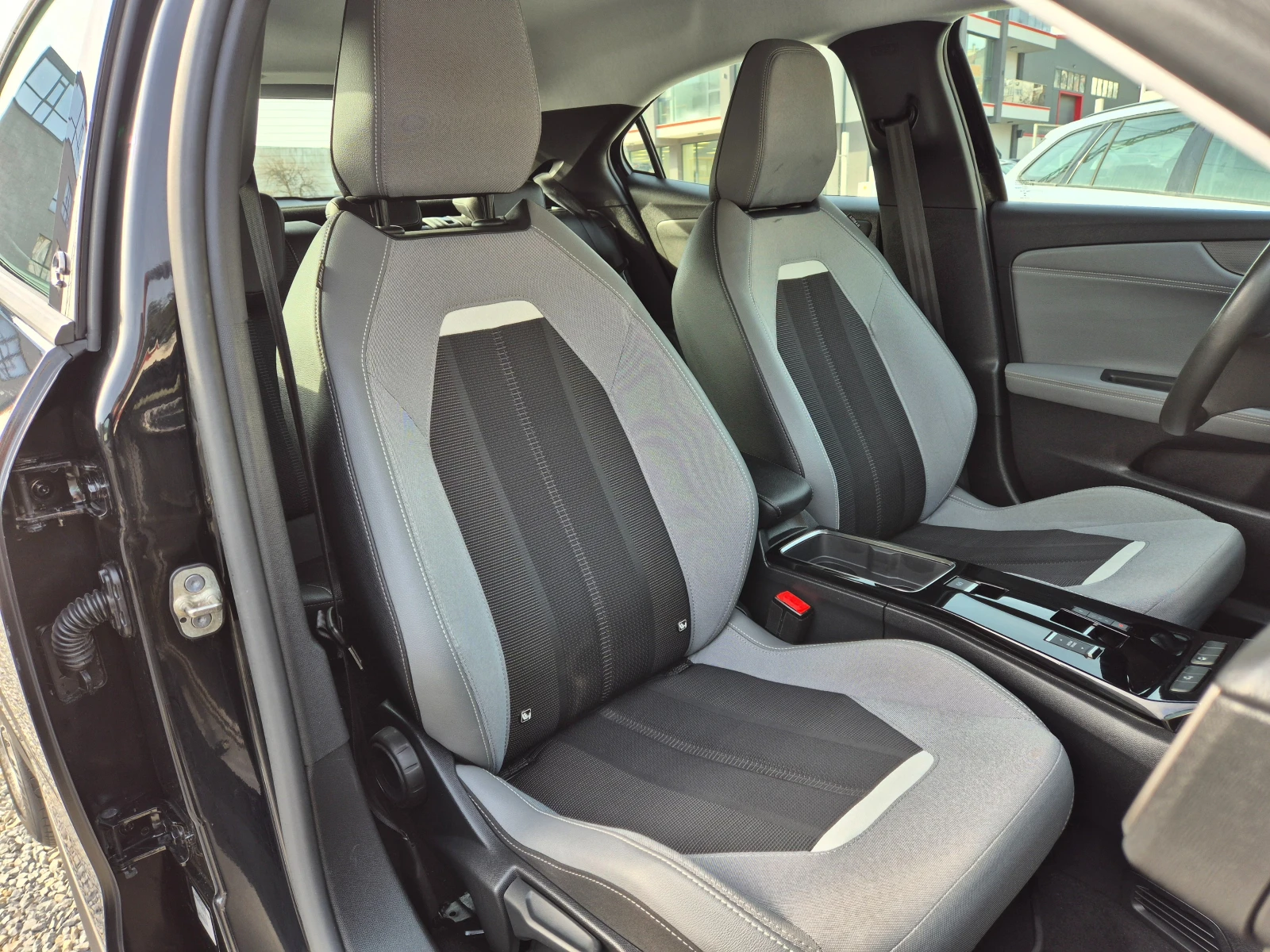 Opel Mokka ELECTRIC-ELEGANCE-50 KW, снимка 12 - Автомобили и джипове - 53875598