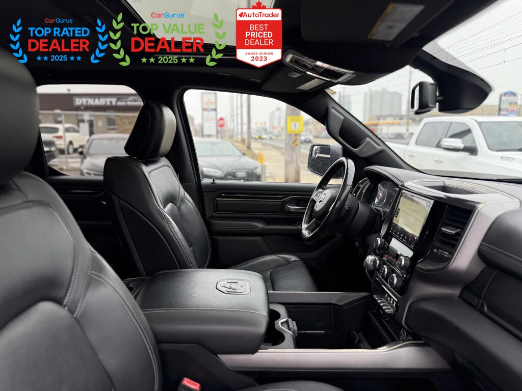 Dodge RAM 1500 5.7 HEMI SPORT | PANO| NAVI | HEATED SEATS /CARFAX, снимка 11 - Автомобили и джипове - 53997403