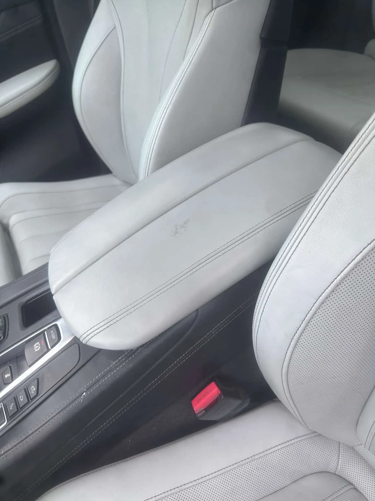 BMW X6 * M * CARFAX * АВТОКРЕДИТ БЕЗ ПЪРВОНАЧАЛНА ВНОСКА, снимка 10 - Автомобили и джипове - 54680759