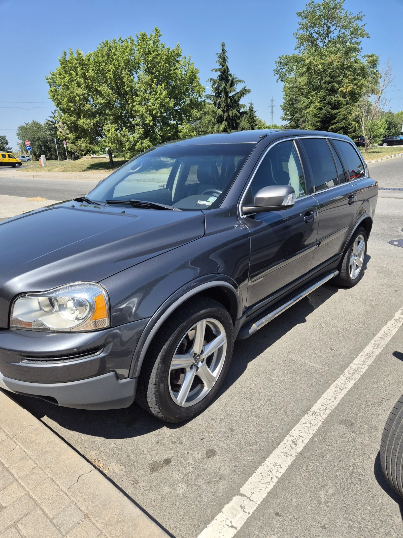 Volvo Xc90, снимка 2 - Автомобили и джипове - 54701793