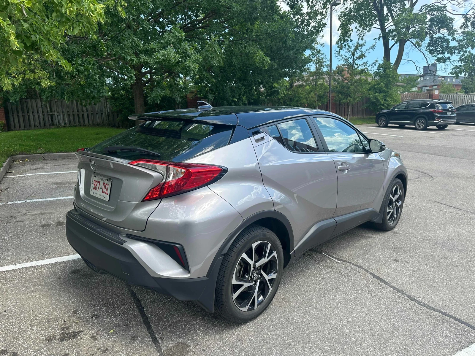 Toyota C-HR FWD * CARFAX * АВТО КРЕДИТ * , снимка 5 - Автомобили и джипове - 54949356