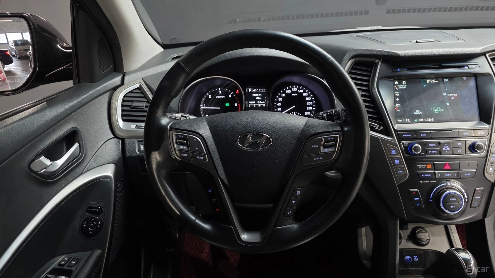 Hyundai Santa fe 2.2d* ПОДГРЕВ* ОБДУХВАНЕ* КАМЕРА* КОЖА* , снимка 12 - Автомобили и джипове - 55628291