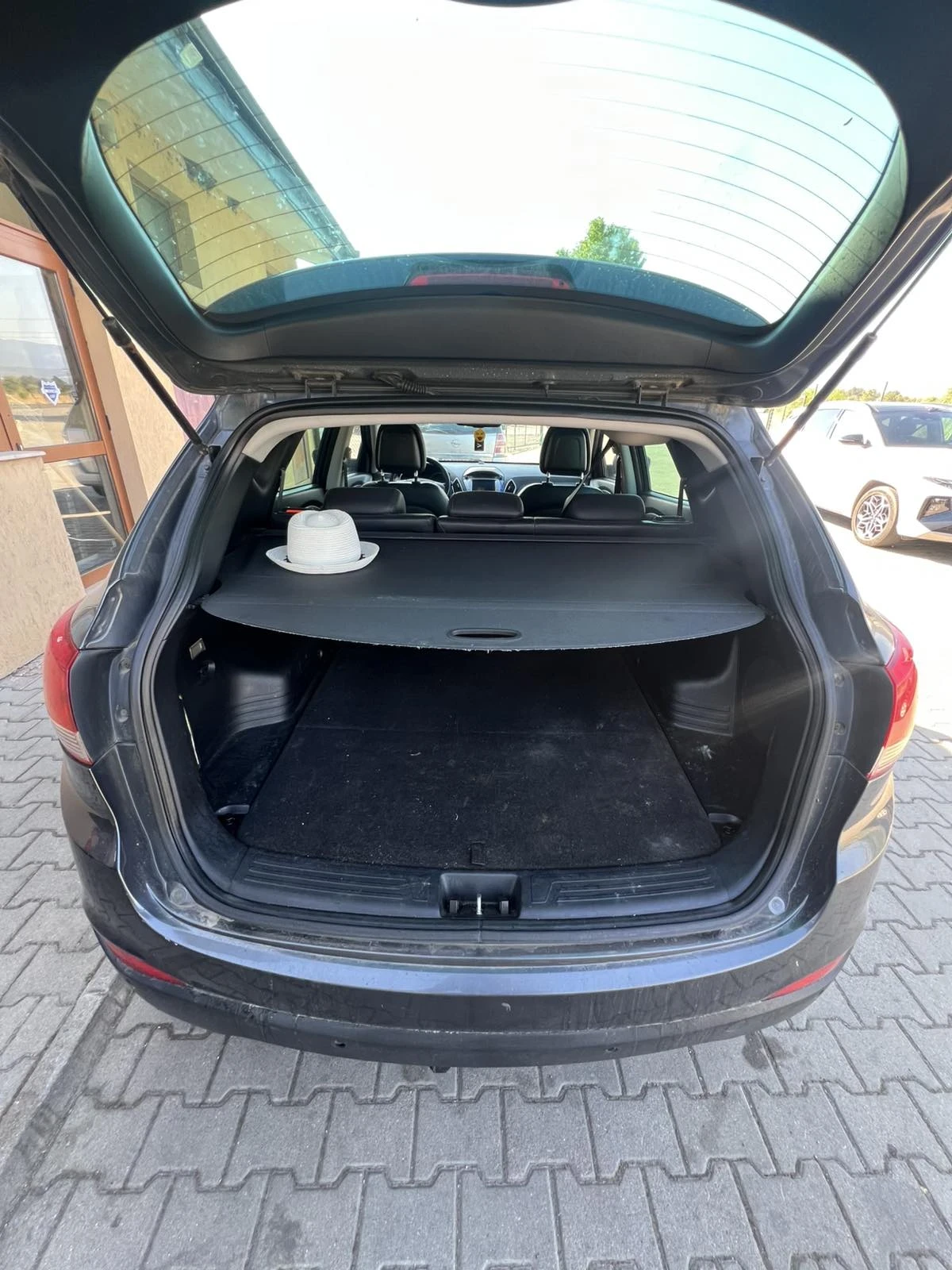Hyundai IX35, снимка 16 - Автомобили и джипове - 55741217