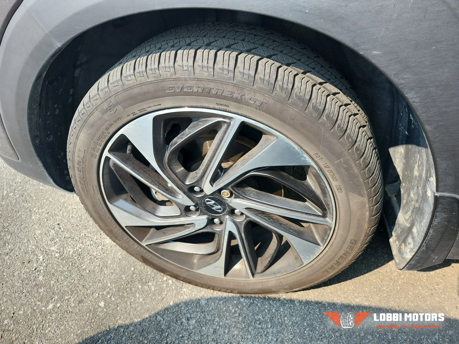 Hyundai Tucson, снимка 6 - Автомобили и джипове - 56099302
