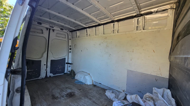 VW Crafter 2.0TDI 136hp!, снимка 14 - Бусове и автобуси - 52471981