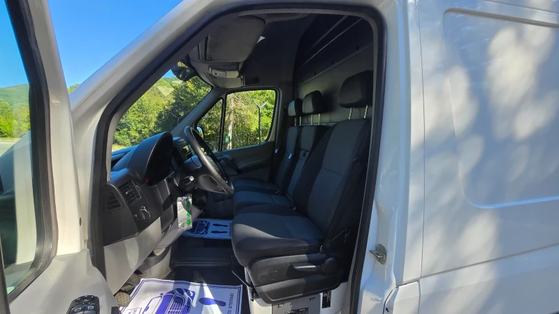 VW Crafter 2.0TDI 136hp!, снимка 11 - Бусове и автобуси - 52471981