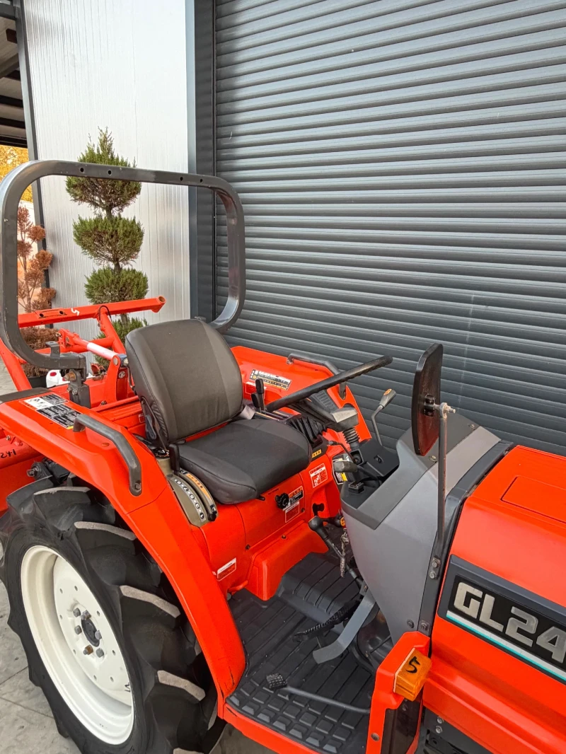 Трактор Kubota GL241 , снимка 5 - Селскостопанска техника - 52433060