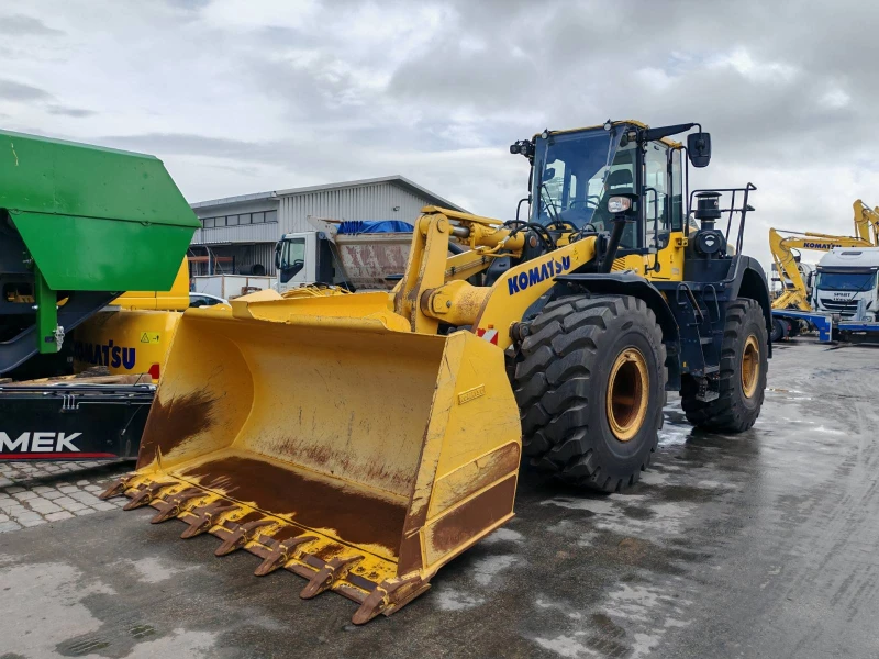 Челен товарач Komatsu WA380-8E0, снимка 3 - Индустриална техника - 50201295