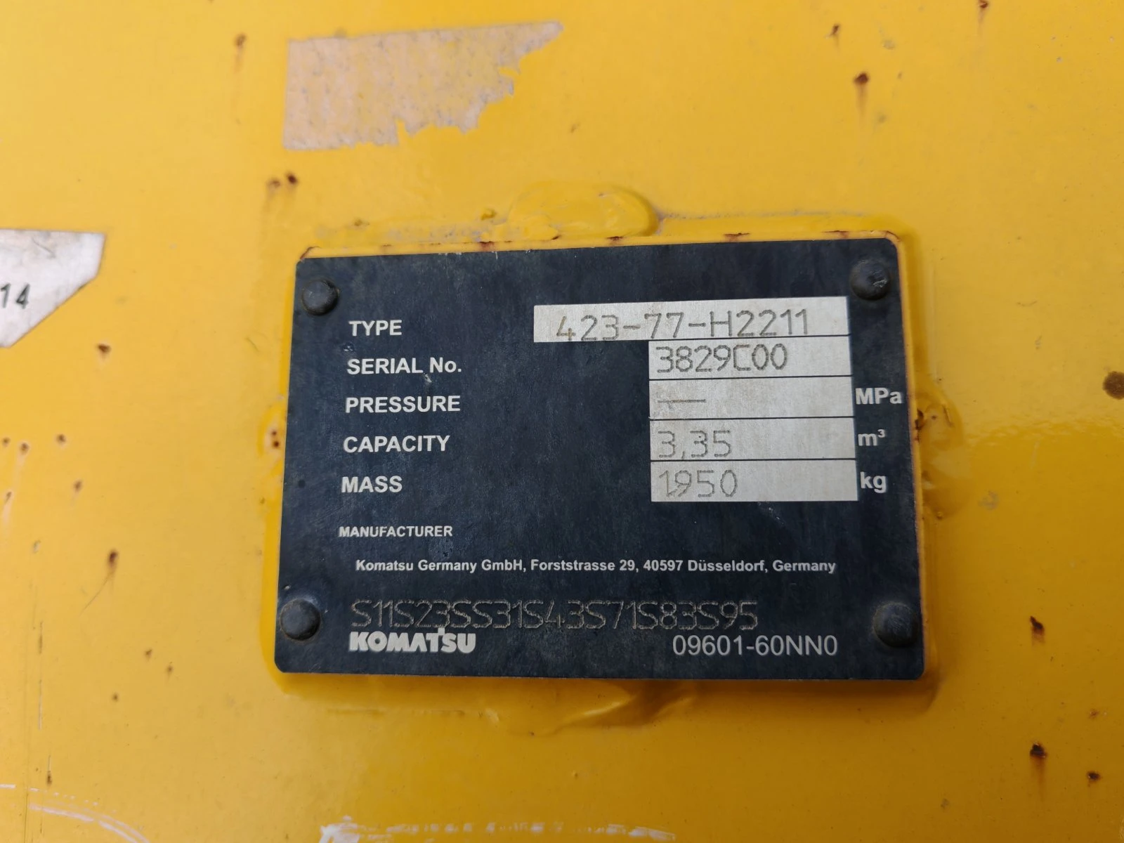 Челен товарач Komatsu WA380-8E0 - изображение 8