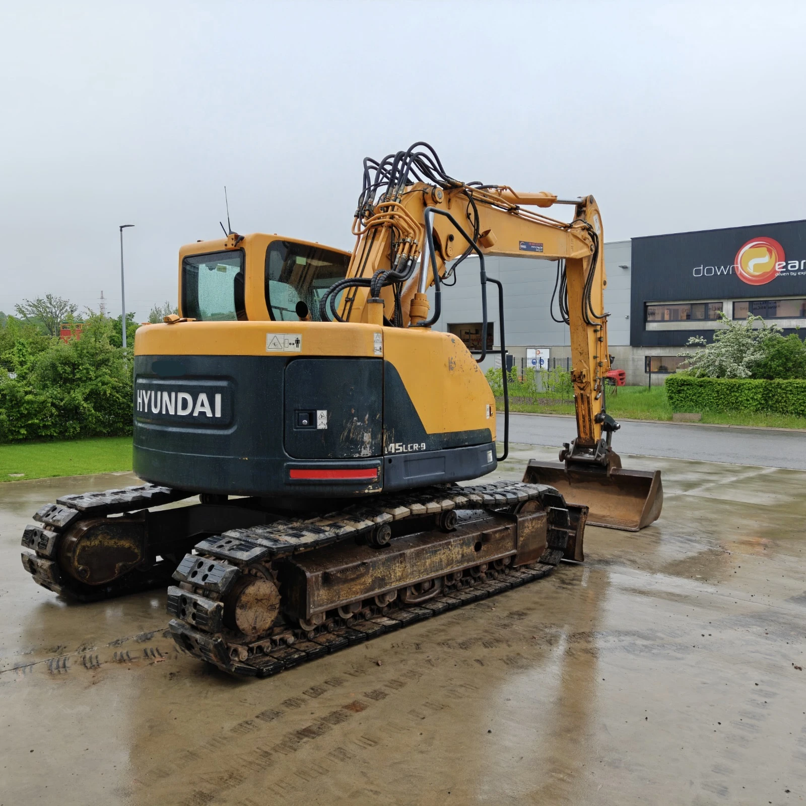 Багер Hyundai ROBEX 145 LCR-9 ДВЕ КОФИ ЛИЗИНГ, снимка 5 - Индустриална техника - 55009343