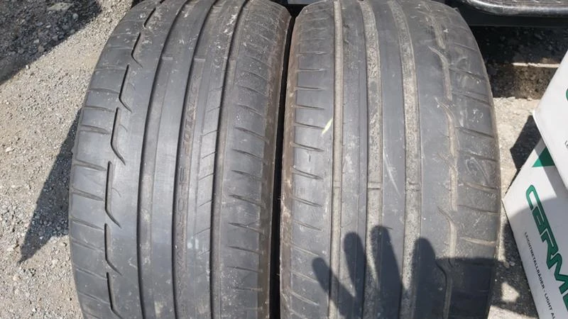 Гуми Летни 225/40R18, снимка 1 - Гуми и джанти - 29340977