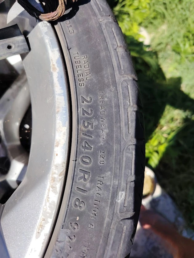 ���� � ������ 225/40R18 | Mobile.bg � ����������� 5