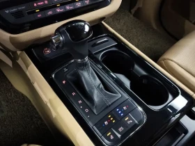 Kia Carnival 2.2 CRDI, снимка 9