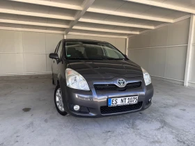     Toyota Corolla verso 1.8--7-